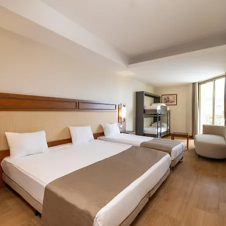 Resort Crystal Prestige Elite
